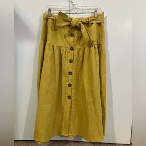 Hailey & Co. Button front skirt, size L